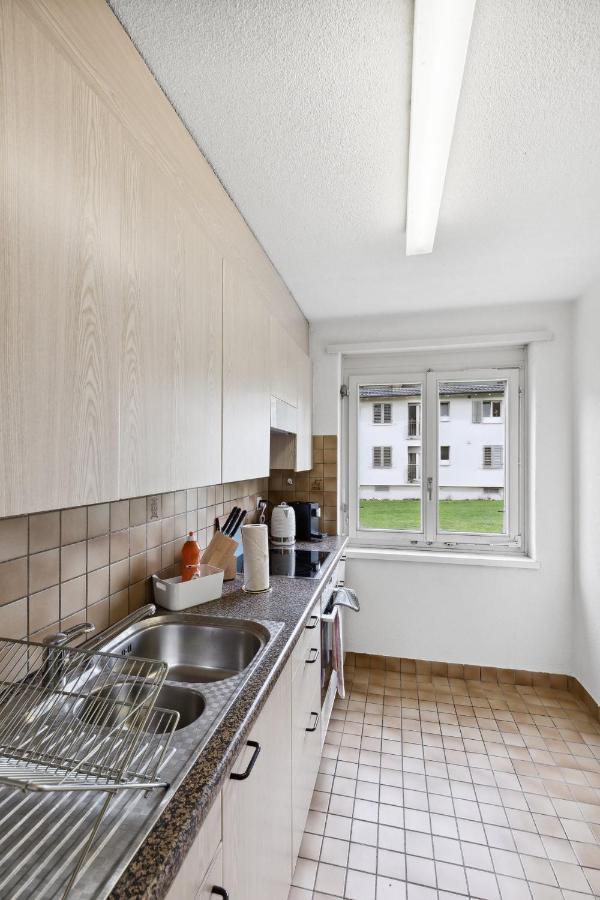Zurich Urban Charm: Your Comfy Stay Close To The City Kültér fotó